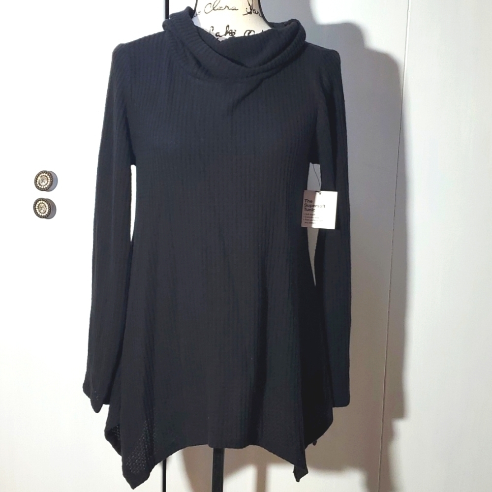 Sonoma- Womens Black Cowl neck waffle knit slant Hem Soft Tunic Top Sz.Medium
